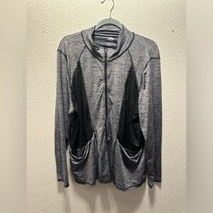 Maurice’s Motion Zip Up